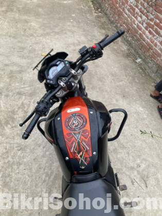 Yamaha V1
